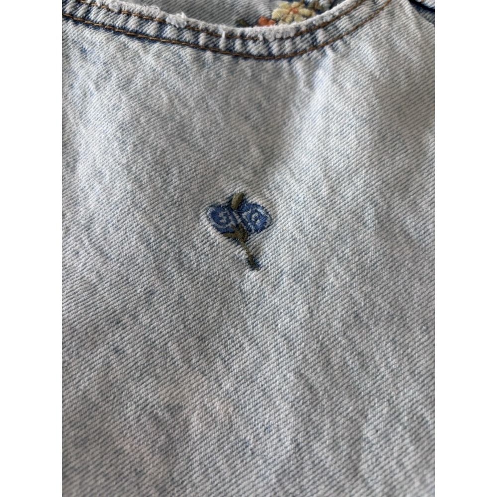 Cotton On Women's High Mom Denim Shorts size 12. Embroidered flowers, distressed - Picture 2 of 10